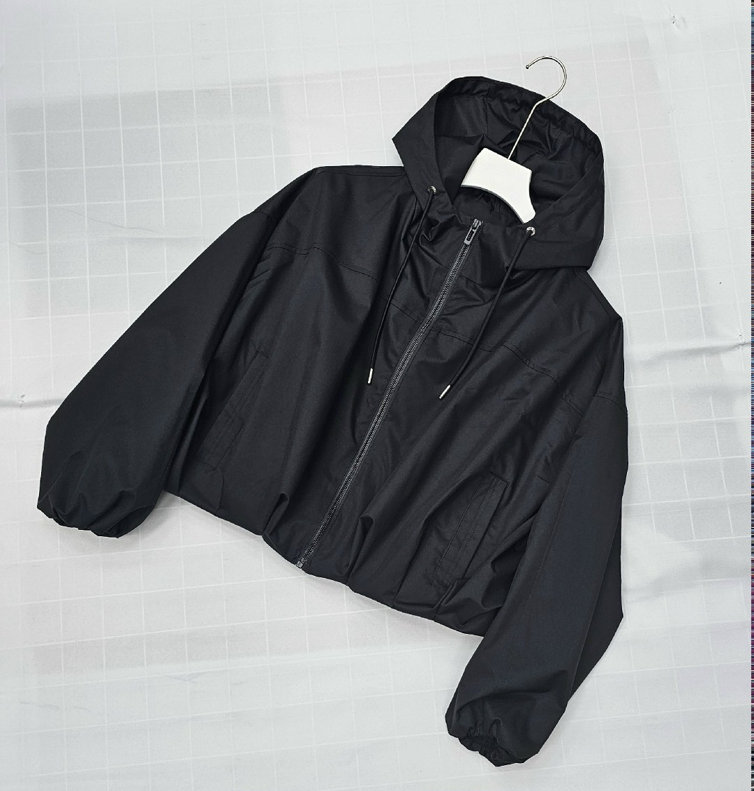 повседневная куртка,легкая куртка,тонкая куртка,куртка модная,куртка женская