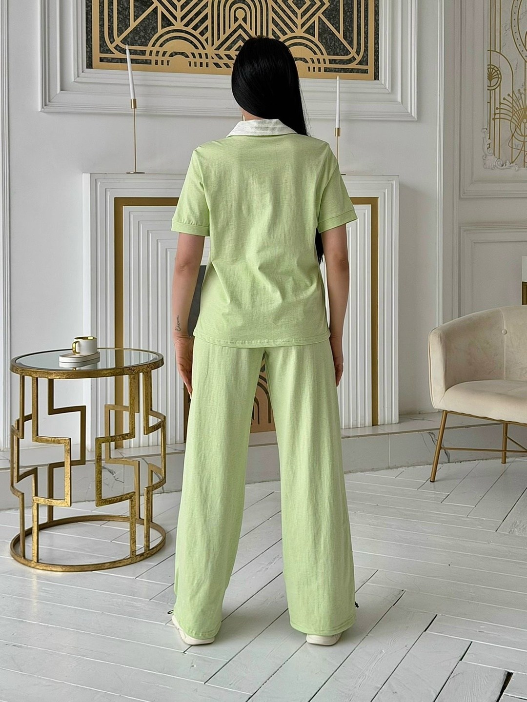 костюм женский,бежевый костюм,трикотажные костюмы,стильные костюмы,костюм с брюками