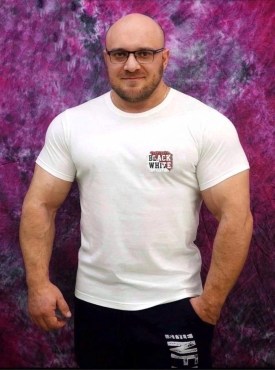 Футболка
