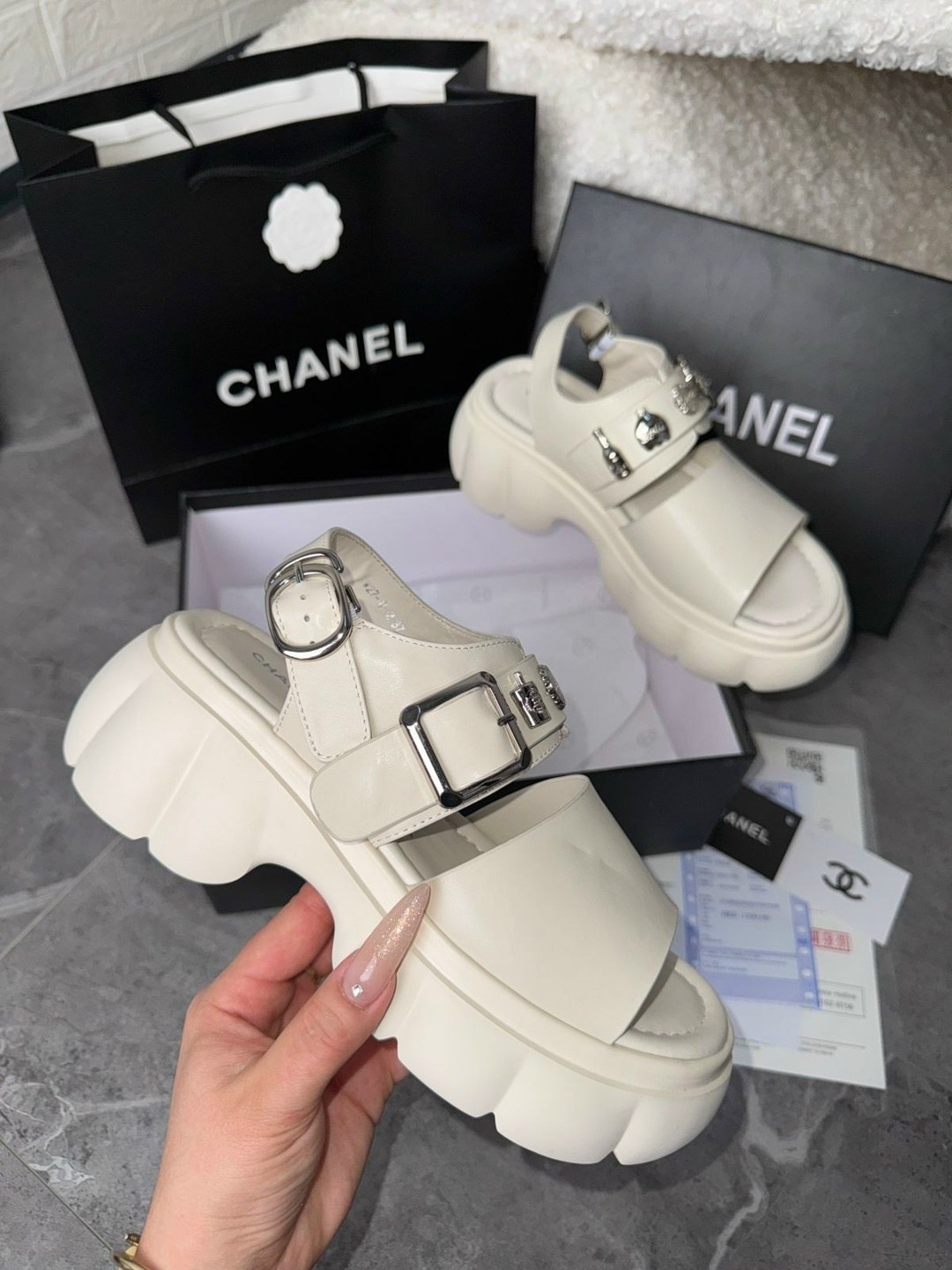босоножки chanel,сандалии chanel,босоножки шанель на липучках,сандалии шанель на липучках,сандали шанель