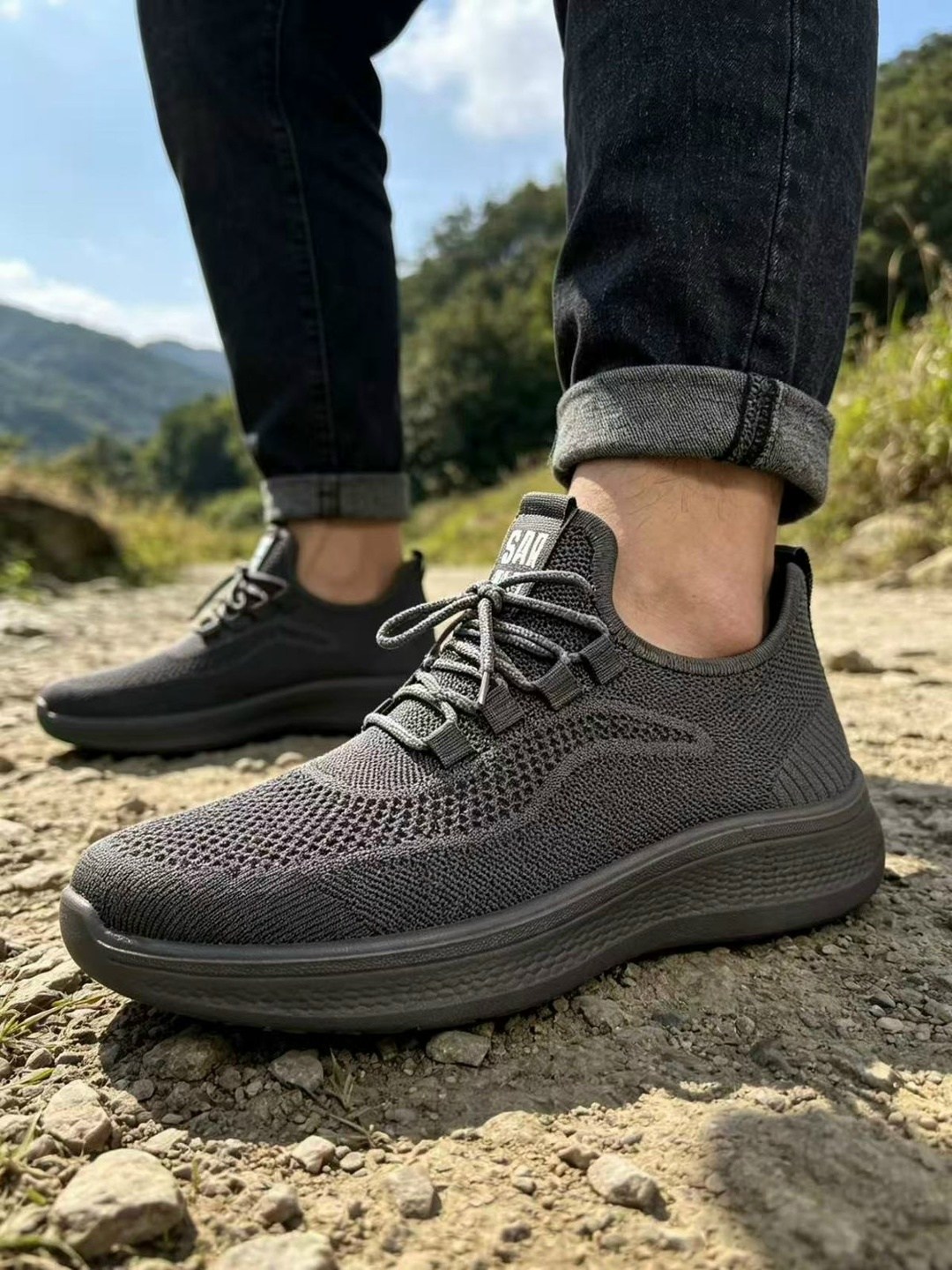 ,мужские кроссовки,модные мужские кроссовки,мужская спортивная ,кроссовки мужские повседневные