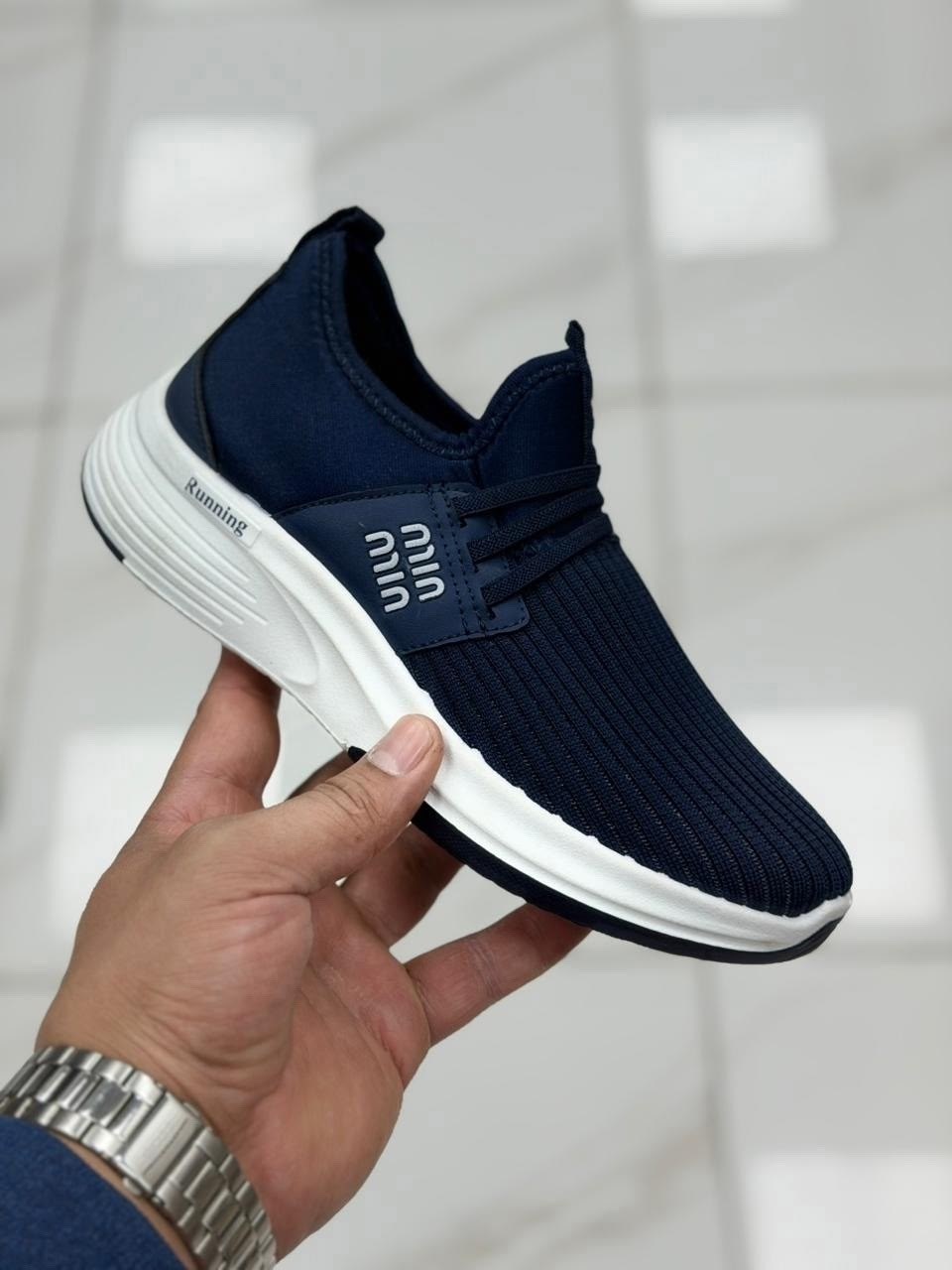 кроссовки женскиe, спортивная,кроссовки,белые кроссовки,кроссовки модные