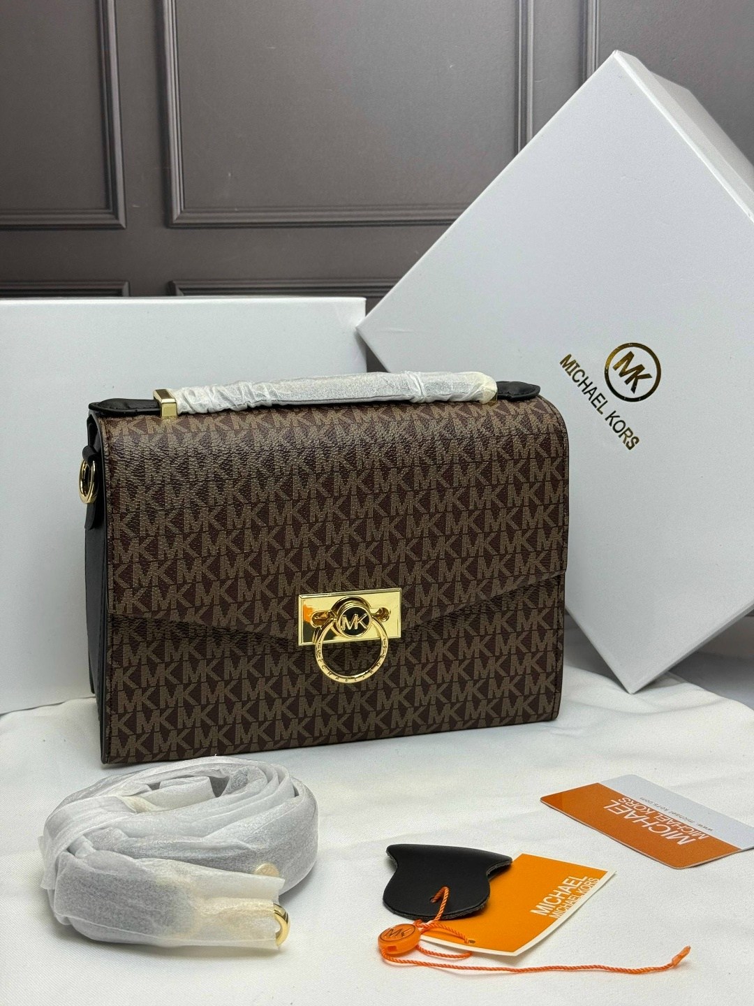 сумка michael kors,сумка женская кросс-боди michael kors,женская cумка michael kors,michael kors сумка на плечо кросс-боди,сумка