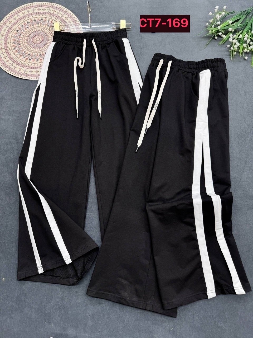 штаны трикотажные,одежда штаны,брюки спортивные,брюки для девочек,штаны для девушек