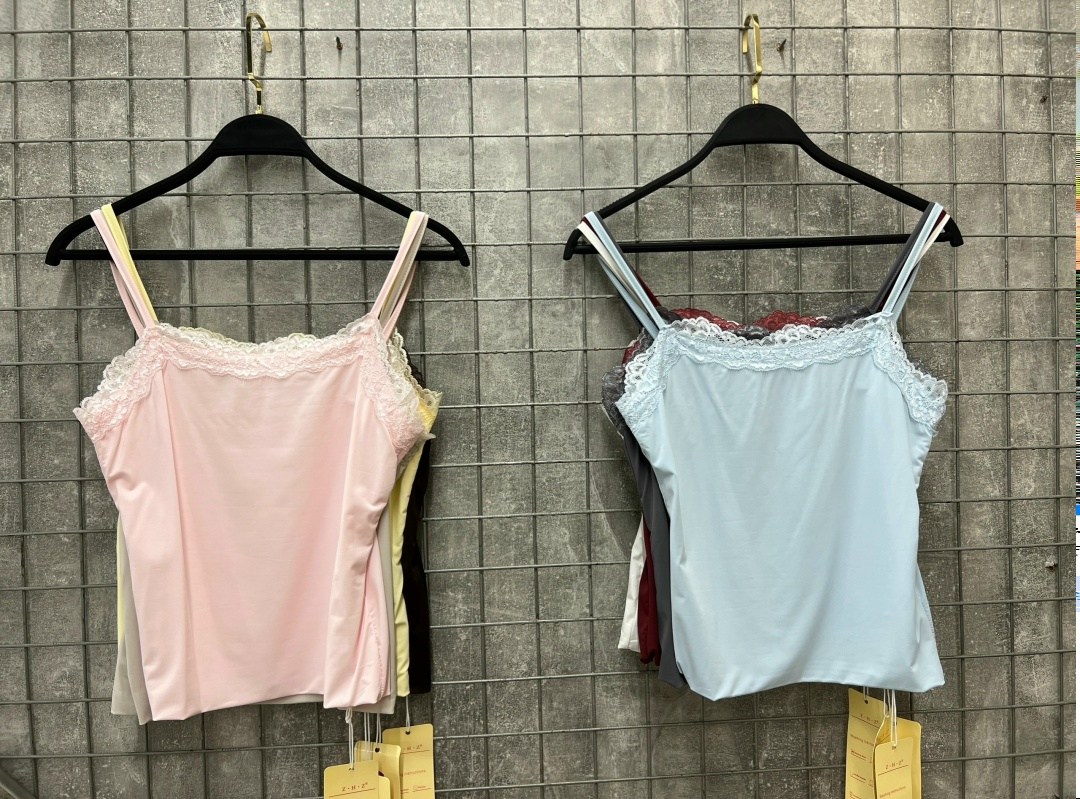 шелковый топ с кружевом,топ с кружевом,атласный топ с кружевом,топ с кружевом в бельевом стиле,топ шелковый