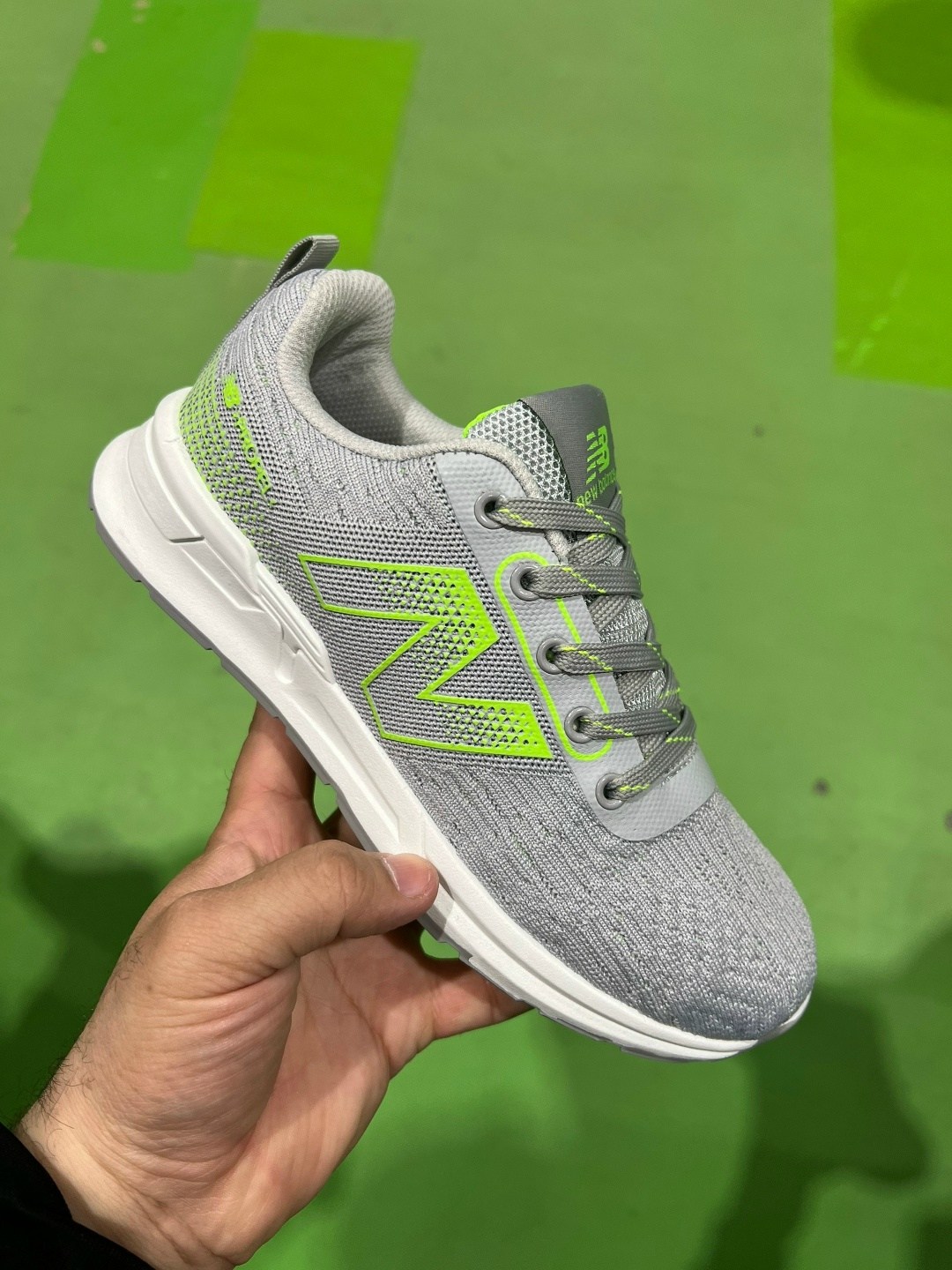 женские кроссовки,кроссовка,кроссовки модные,стильные кроссовки,кроссовки