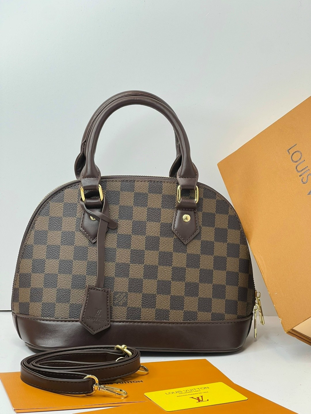 сумка женская louis vuitton,louis vuitton сумка,сумки брендовая,женская сумка,стильная сумка