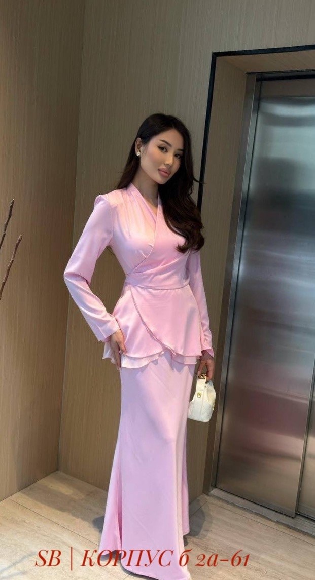 вечерние платья,белые костюмы,наряд на свадьбу,фасон платья