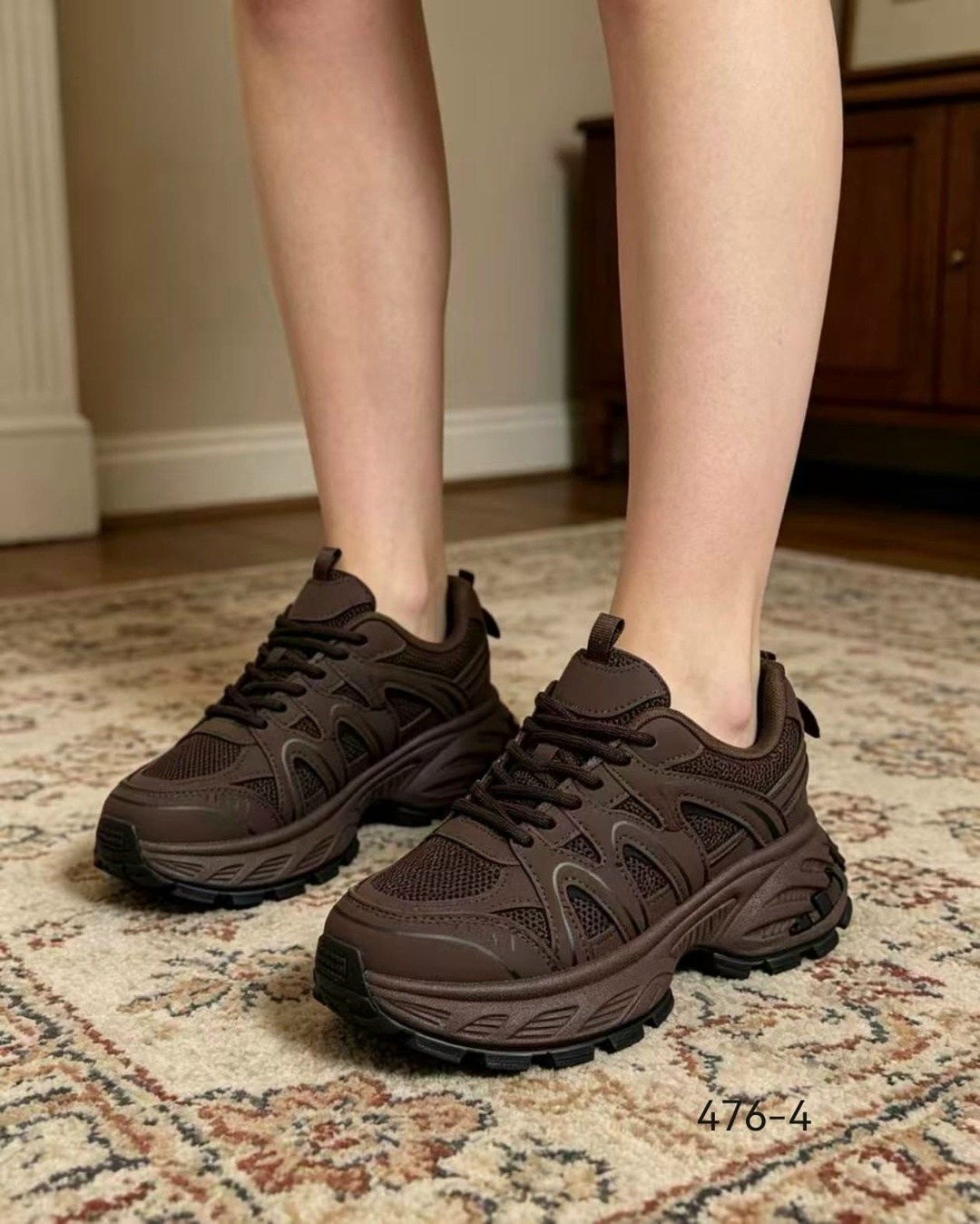 модные образы,кроссовки женскиe,мода для девушек,женские массивные кроссовки