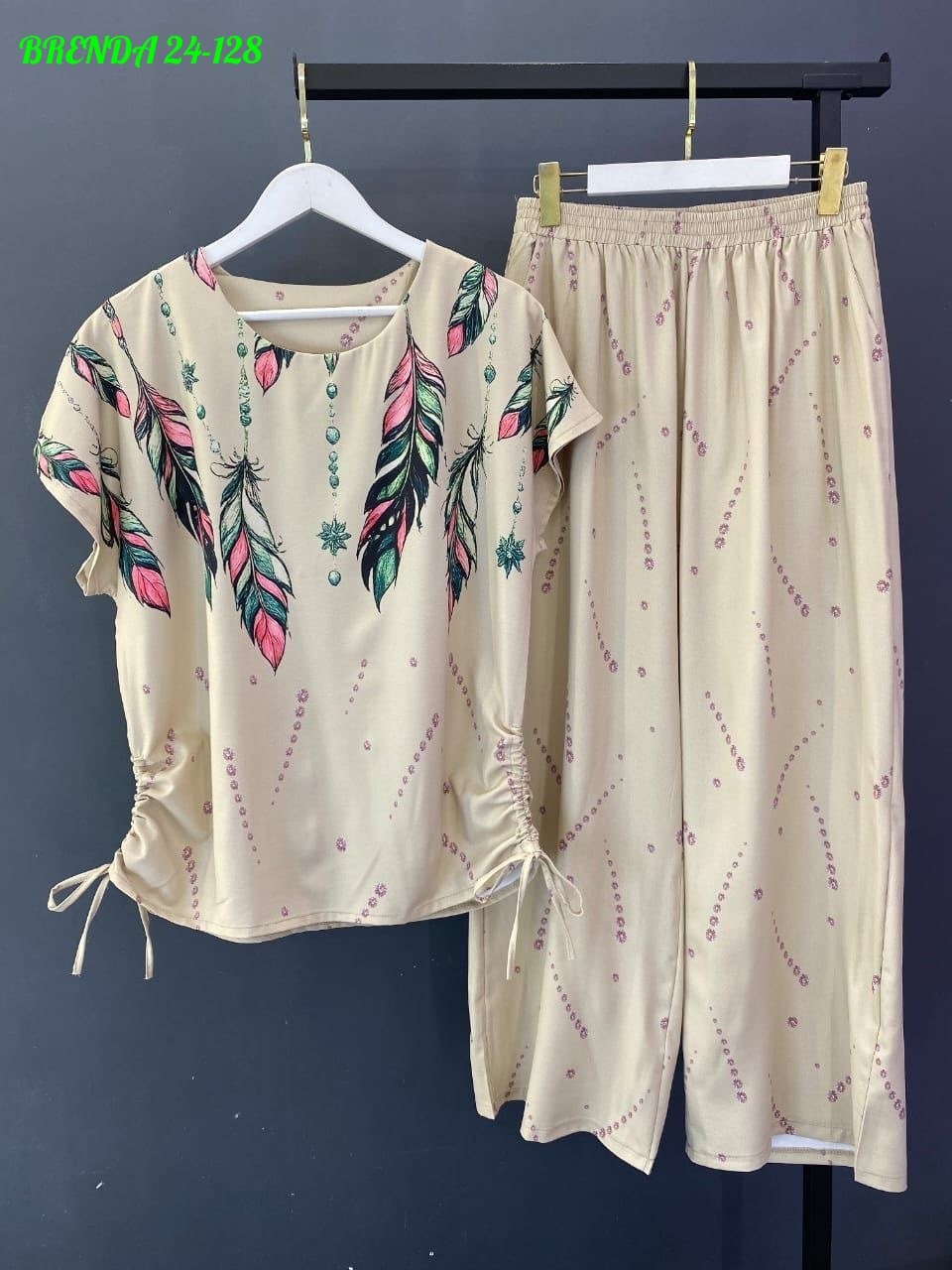 одежда для женщин,костюм с брюками,костюм женский,женский костюм с брюками