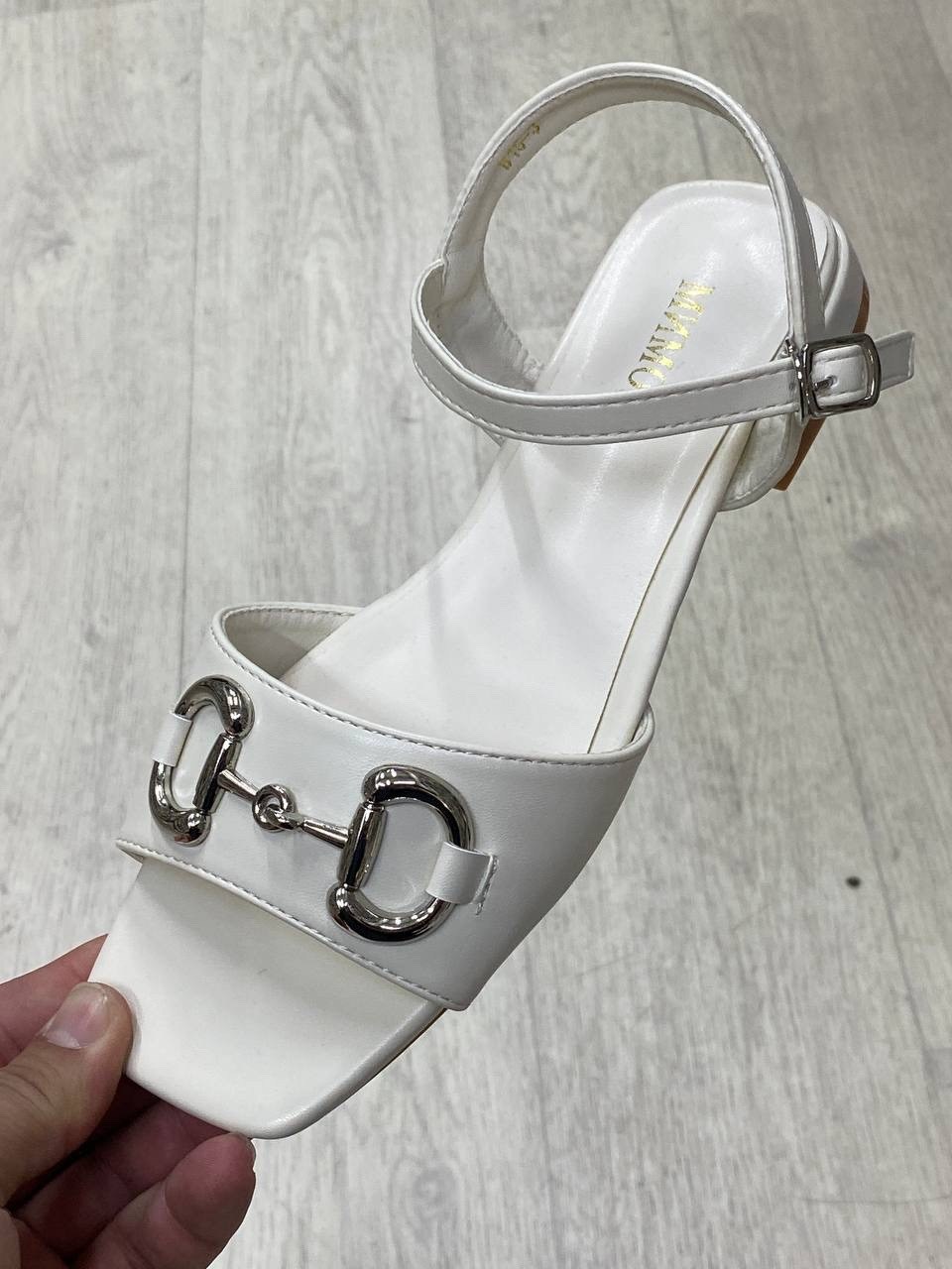 ,женские босоножки,босоножки модные,босоножки gucci,босоножки гуччи на платформе