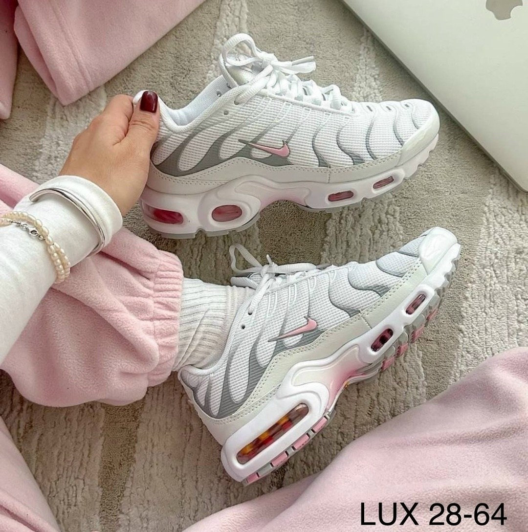 кроссовки спортивные air max tn plus nike,кроссовки летние спортивные nike air max tn plus,найк тн плюс air max plus tn white/pink,кроссовки женские air max tn plus nike,кроссовки air max tn plus nike