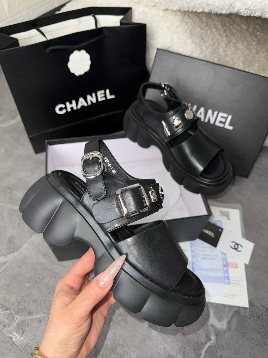 босоножки chanel,сандалии chanel,босоножки шанель на липучках,сандалии шанель на липучках,сандали шанель