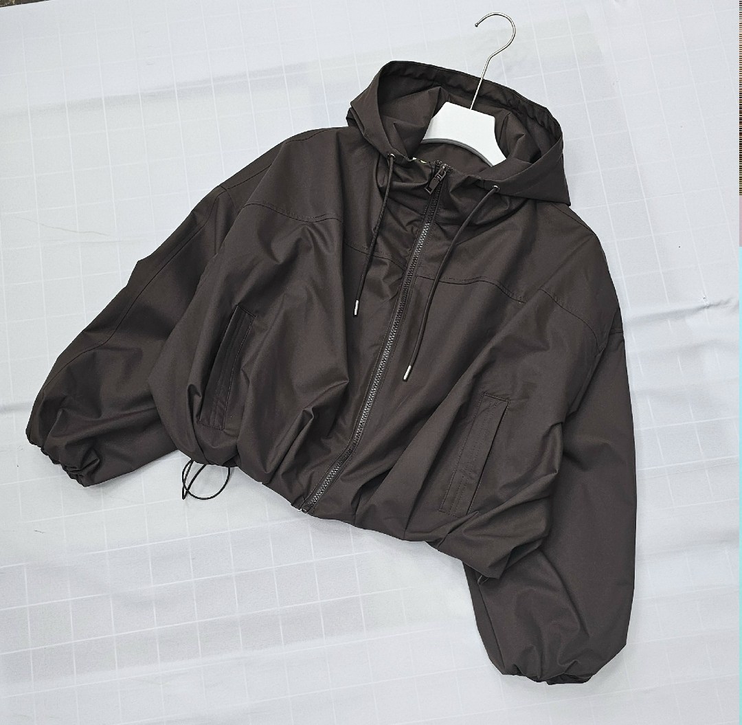 повседневная куртка,легкая куртка,тонкая куртка,куртка модная,куртка женская