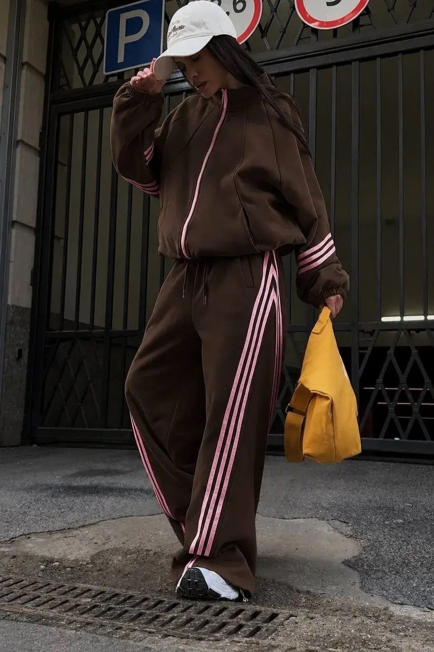 спортивный женский костюм,cпортивный костюм женский теплый,спортивные костюмы на флисе,спортивный костюм,костюм с лампасами