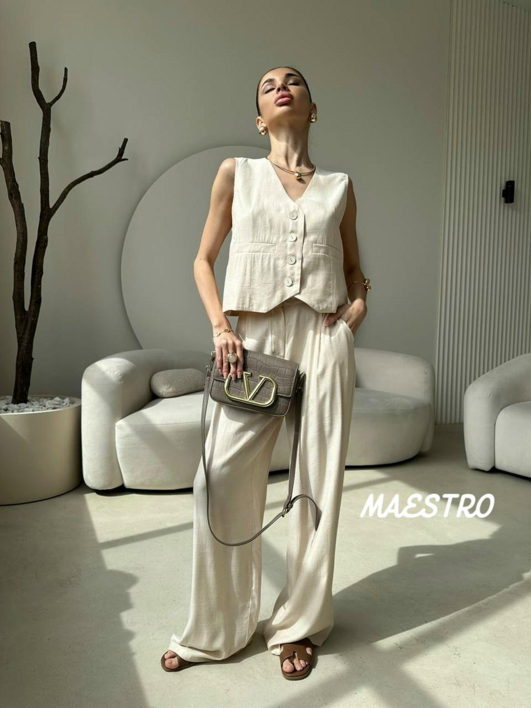 брючный костюм из льна,костюм женский лен,костюм белый брючный,брючный костюм,брючный костюм с жилетом