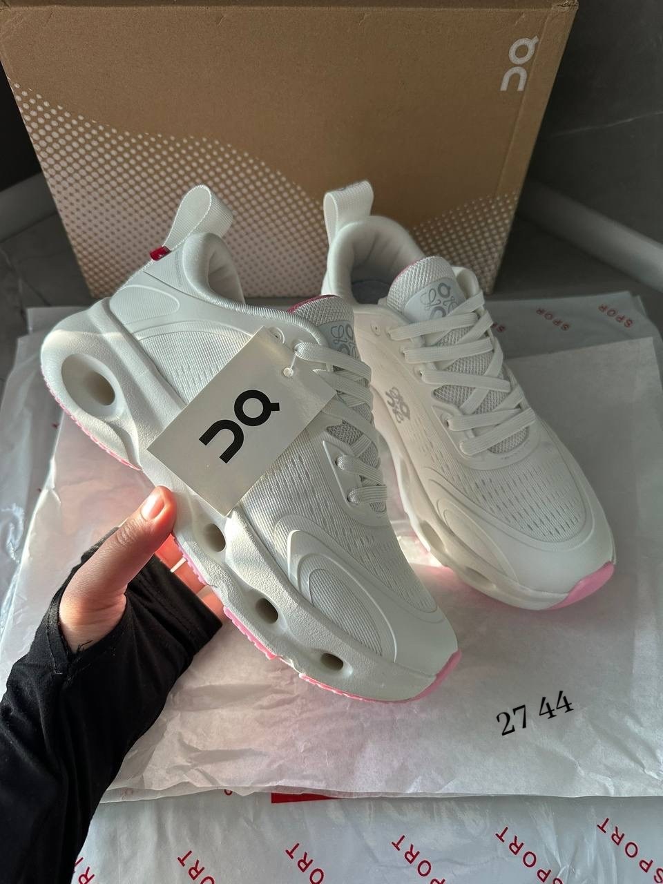 кроссовки женские,модные кроссовки,российские кроссовки,,женские кроссовки белые