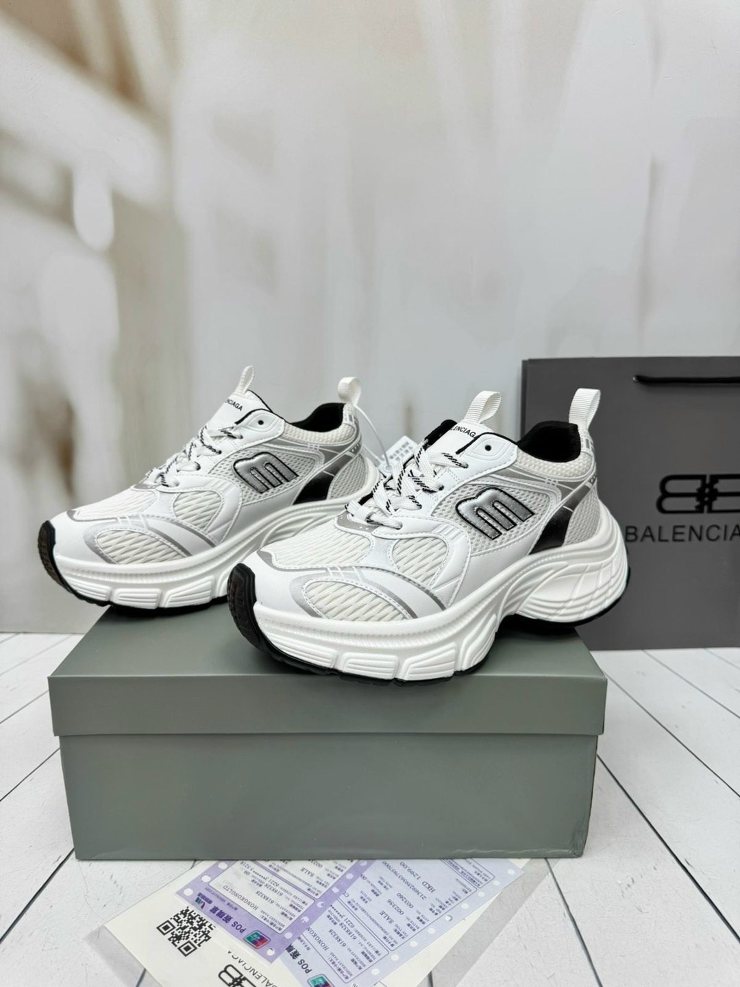 кроссовки женские balenciaga,кроссовки balenciaga,кроссовки баленсиага cargo sneaker 10xl,balenciaga кроссовки женские премиум,