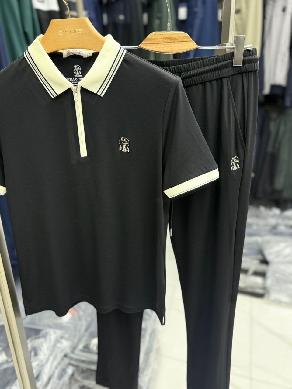 модные костюмы,костюм спортивный мужской,костюм для мужчин,костюм мужской,мужские комплекты