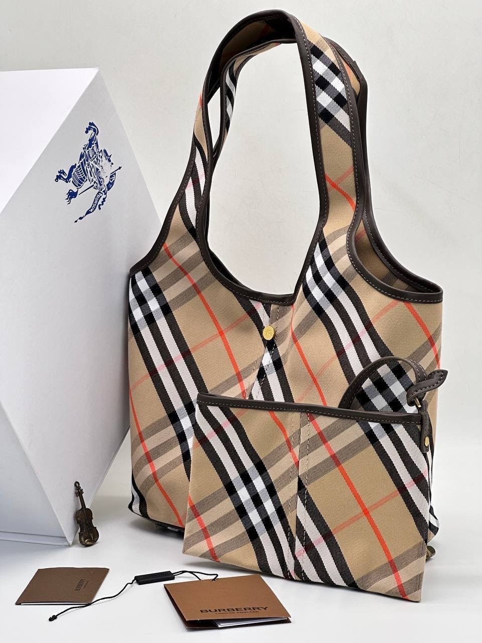 сумка тоут burberry,burberry сумка,сумка burberry женская,сумка шоппер барбери,сумка burberry nova check