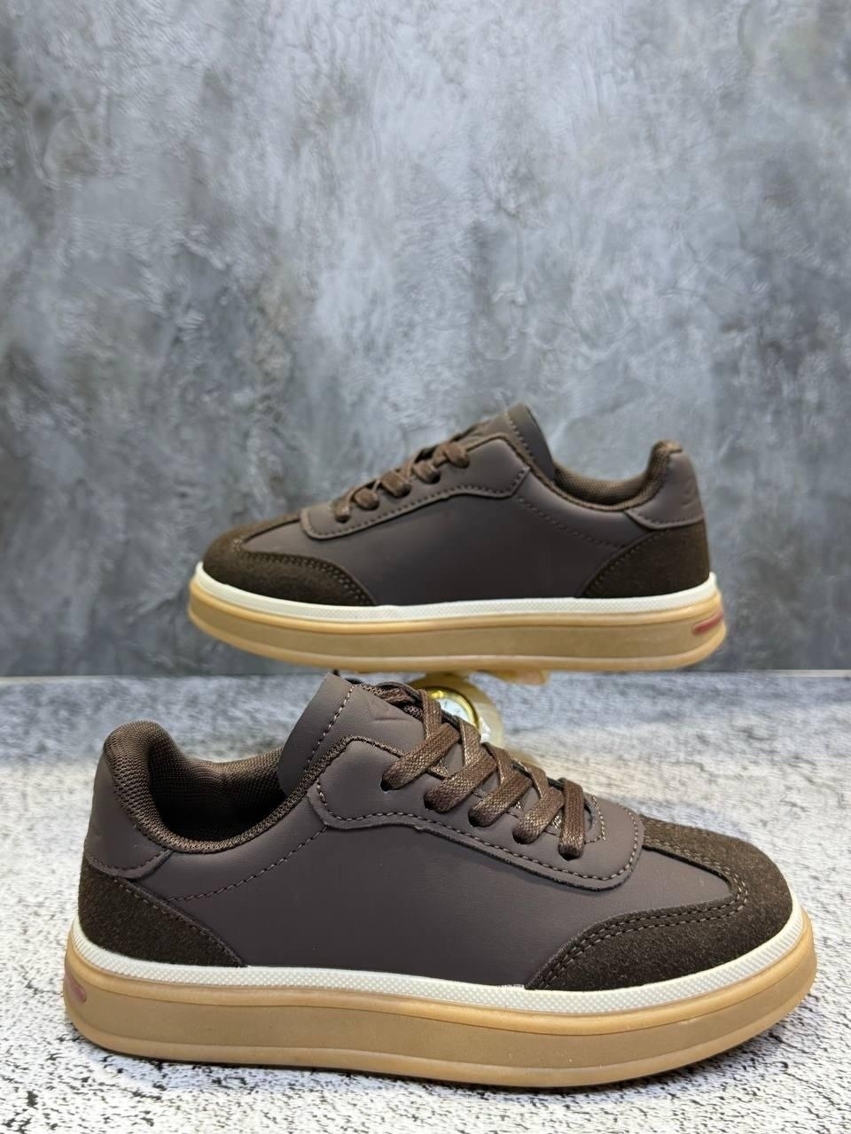 женские кроссовки из замши loro piana коричневые,кеды из натуральной замши,кроссовки из натуральной замши,,женские кроссовки из замши loro piana коричневые lm-21161