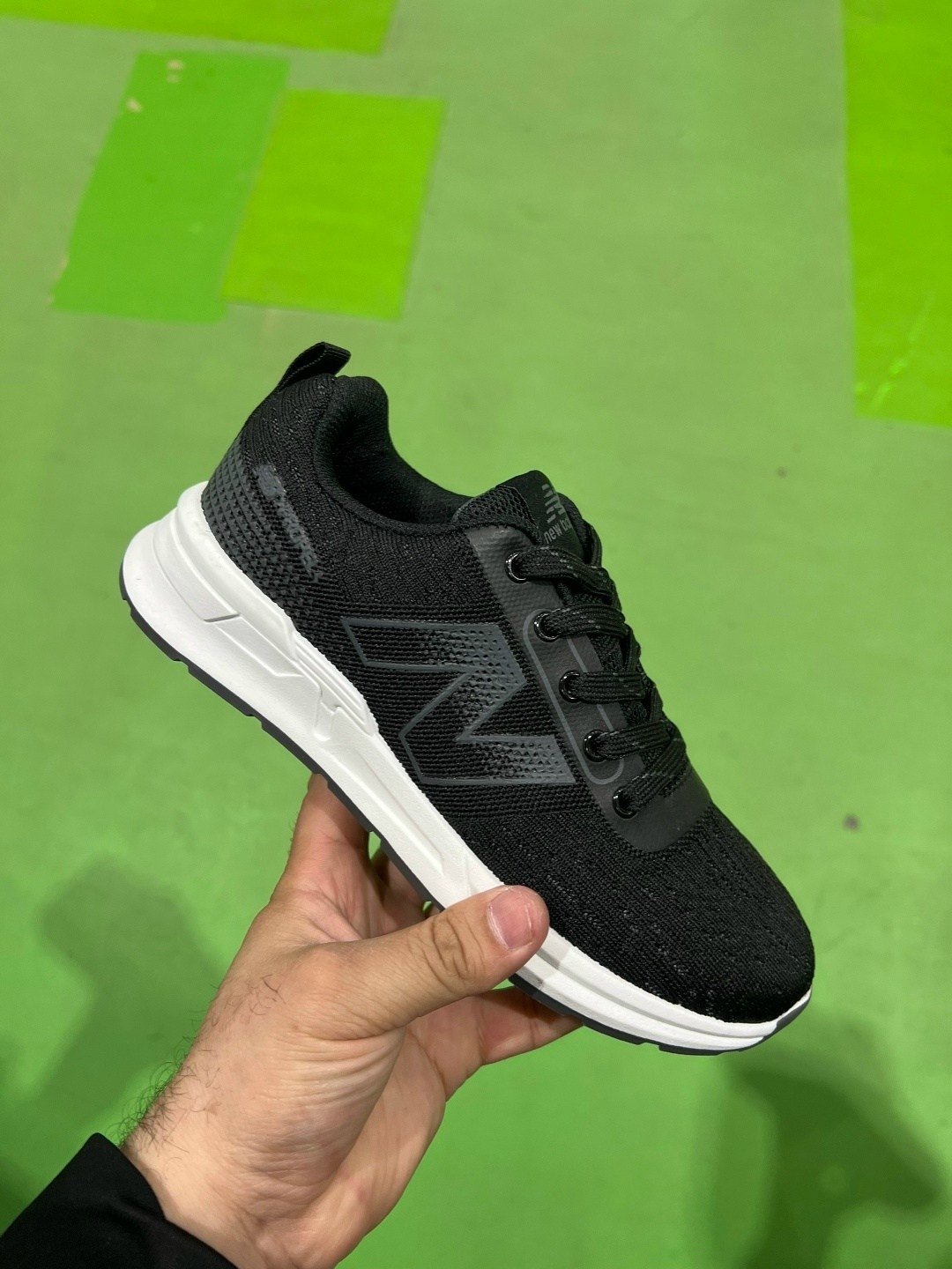 женские кроссовки,кроссовка,кроссовки модные,стильные кроссовки,кроссовки