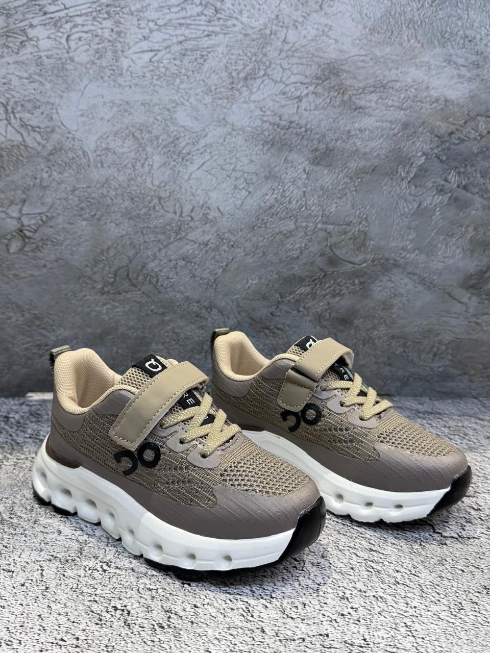 розовые кроссовки детские,детские кроссовки,кроссовка детская,кроссовки,кроссовки на девочку