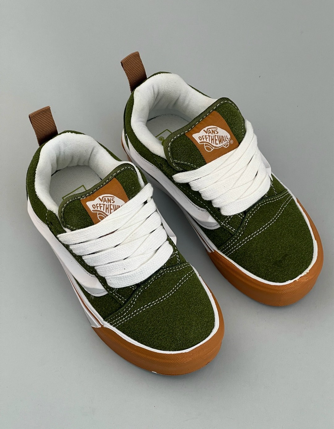 ,вансы зеленые,кроссовки vans knu skool,кроссовки vans,кеды замша