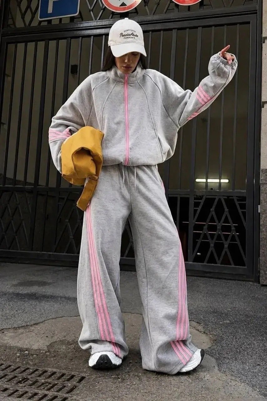 спортивный женский костюм,cпортивный костюм женский теплый,спортивные костюмы на флисе,спортивный костюм,костюм с лампасами