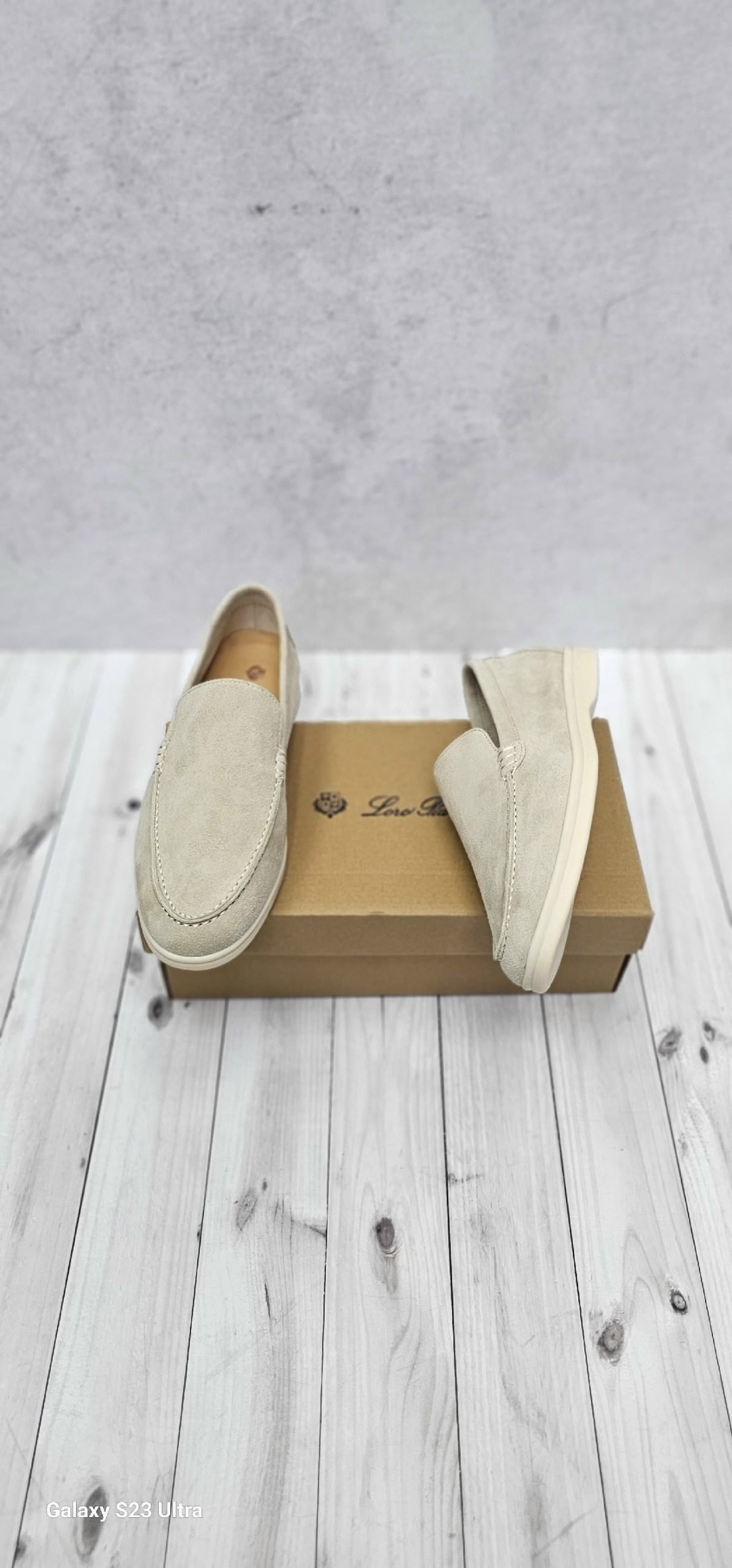лоферы loro piana,лоферы loro piana женские,замшевые бежевые лоферы loro piana,,loro piana мужские лоферы