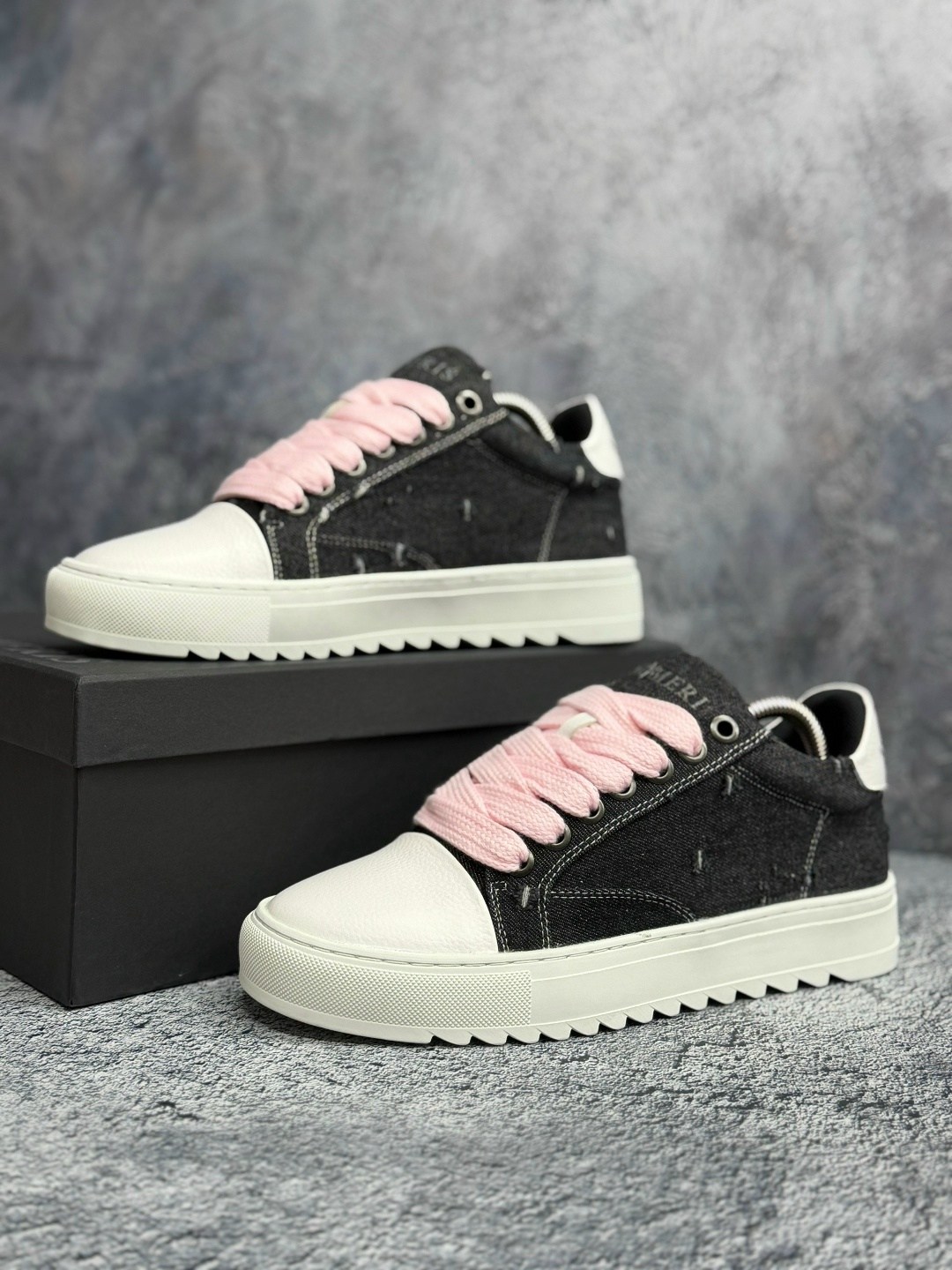 ,кроссовки женскиe,кроссовки кеды,женская ,кроссовки модные