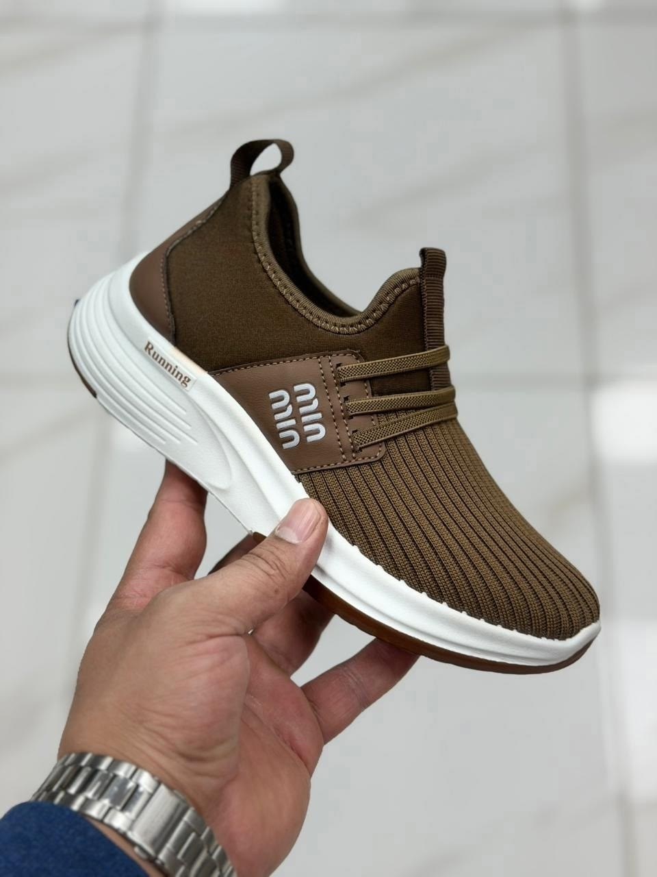 кроссовки женскиe, спортивная,кроссовки,белые кроссовки,кроссовки модные