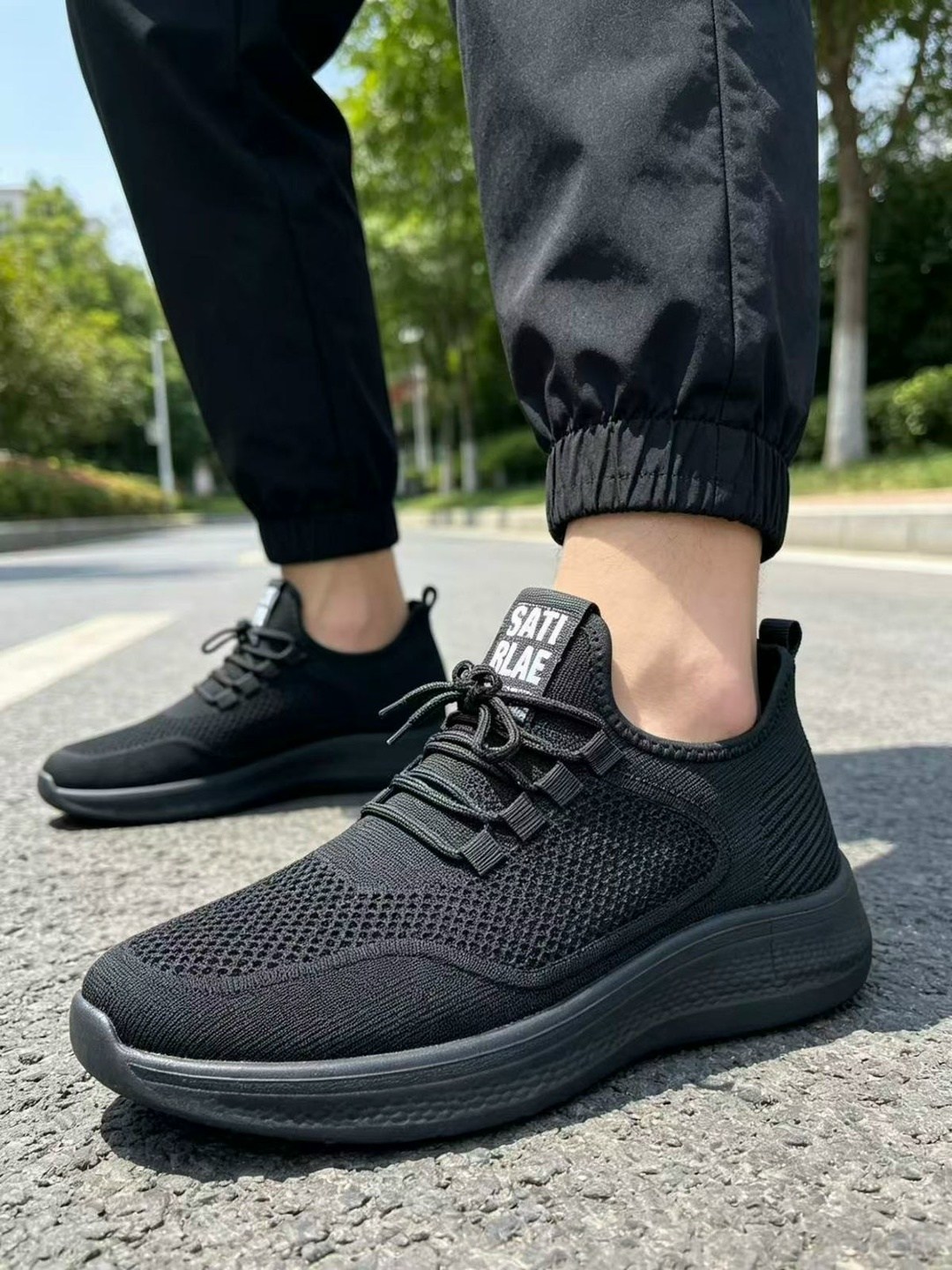 ,мужские кроссовки,модные мужские кроссовки,мужская спортивная ,кроссовки мужские повседневные