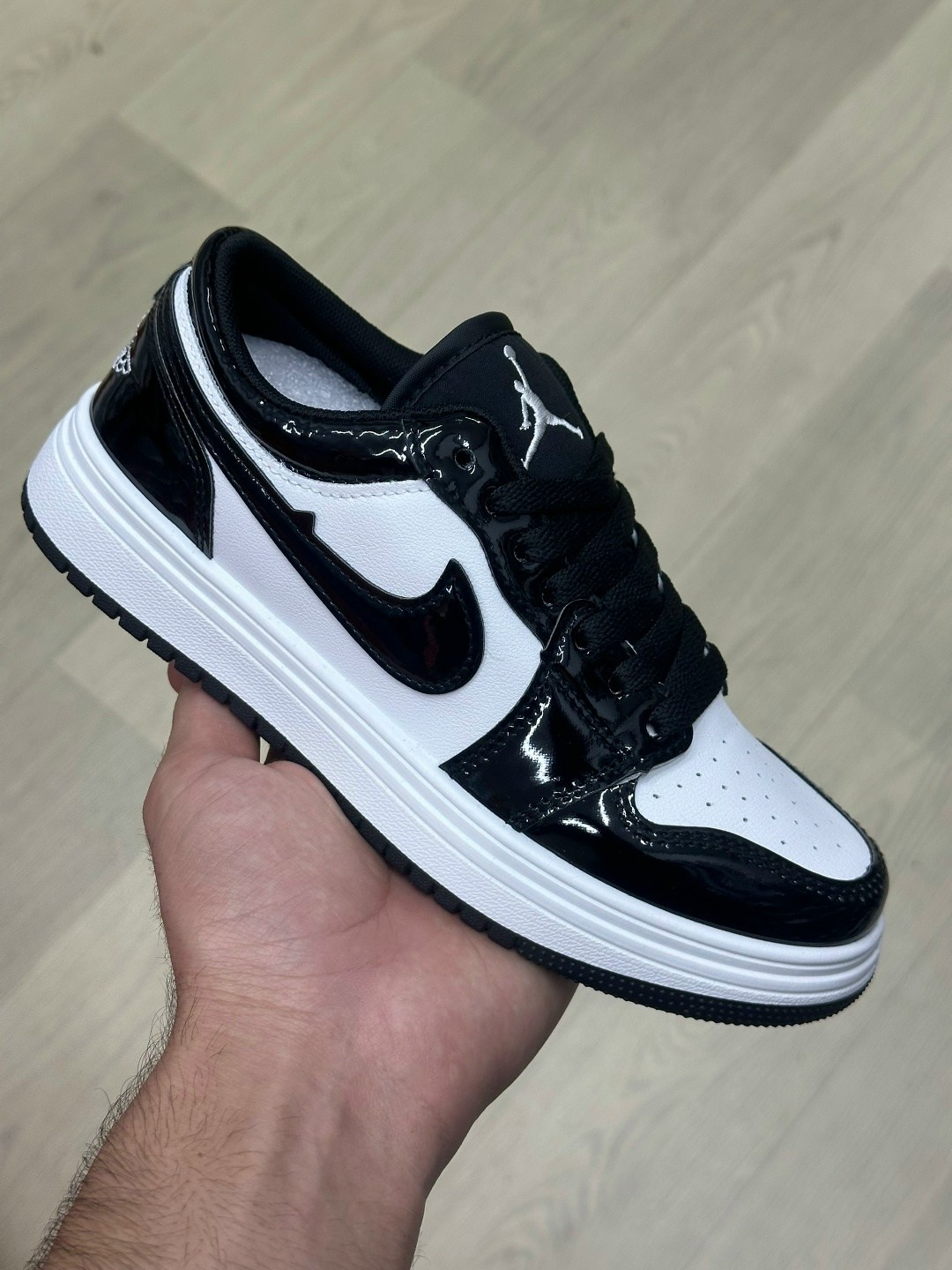 nike air jordan 1 low,jordan 1 low gold toe,air jordan 1 low,nike air jordan 1,nike air jordan 1 low se