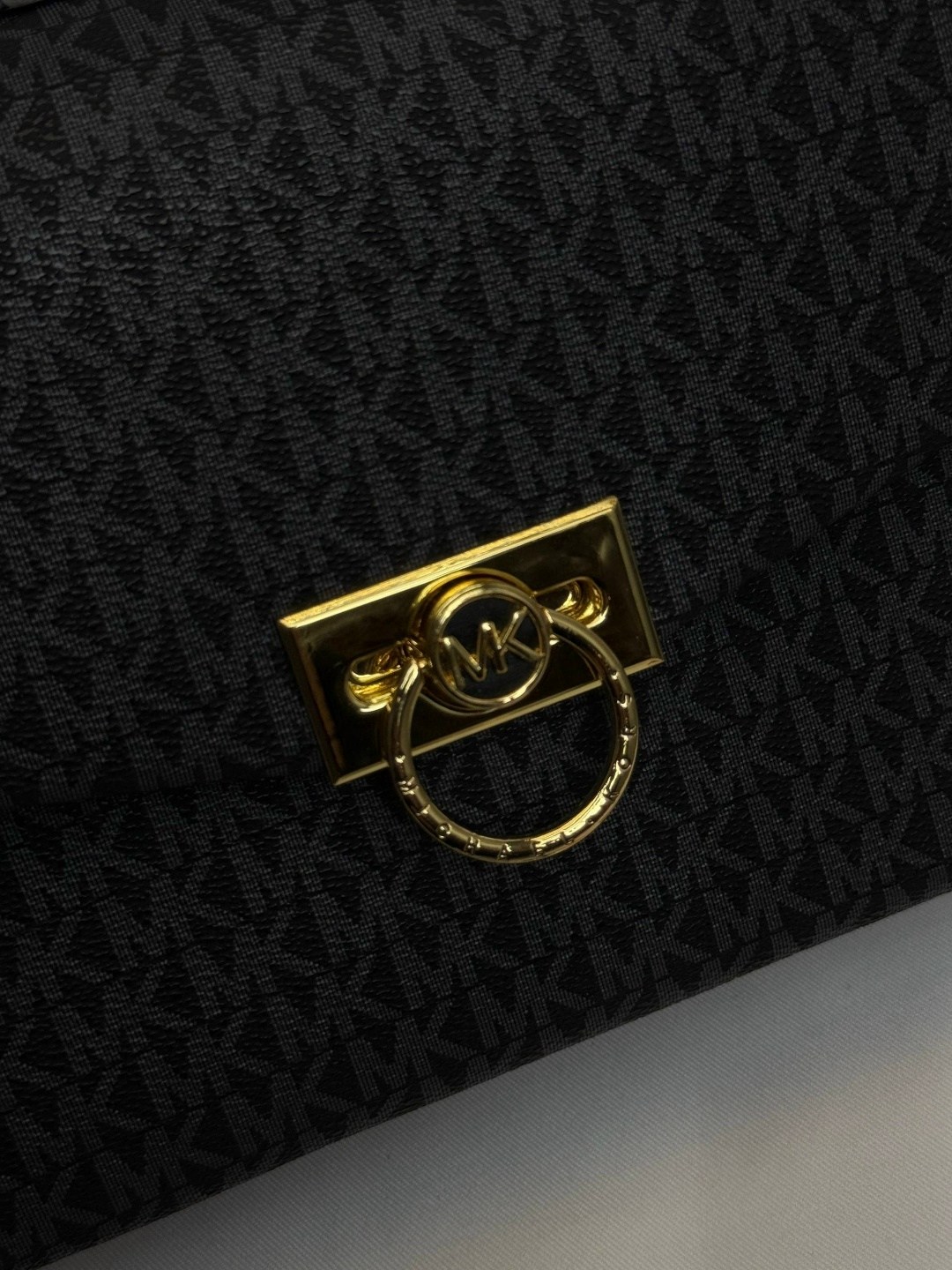 сумка michael kors,сумка женская кросс-боди michael kors,женская cумка michael kors,michael kors сумка на плечо кросс-боди,сумка