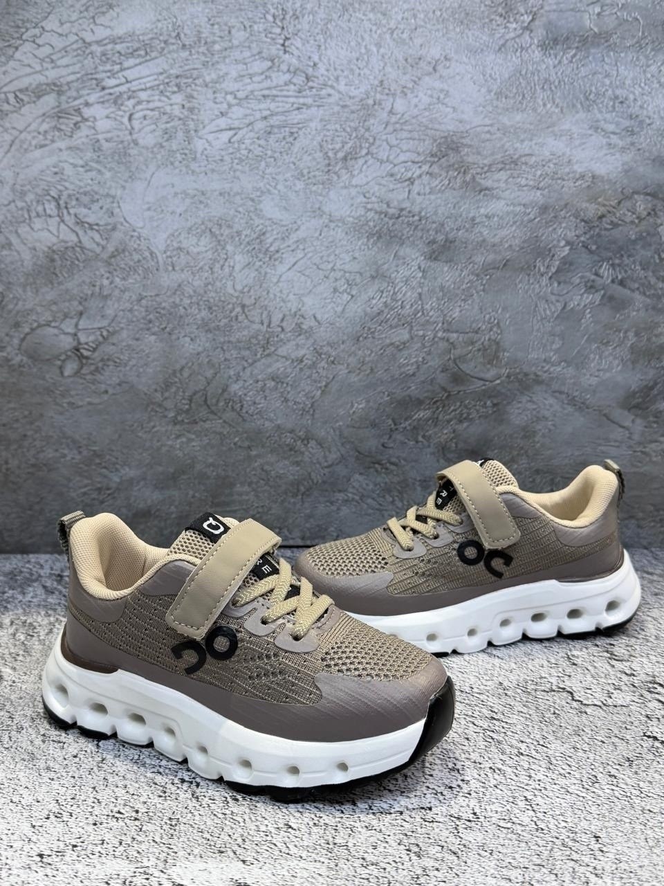 розовые кроссовки детские,детские кроссовки,кроссовка детская,кроссовки,кроссовки на девочку