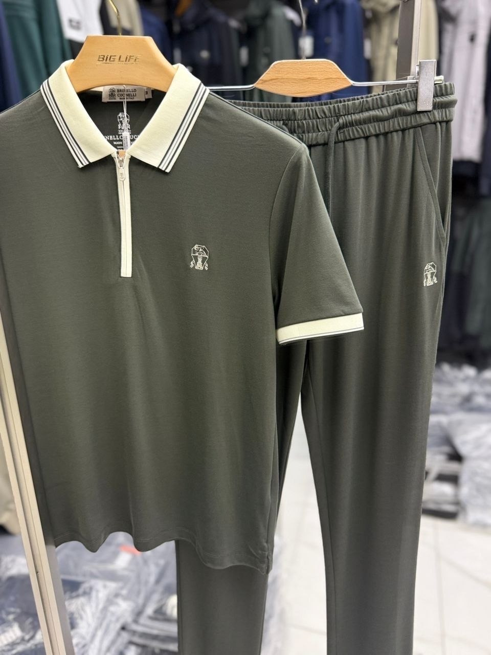 модные костюмы,костюм спортивный мужской,костюм для мужчин,костюм мужской,мужские комплекты