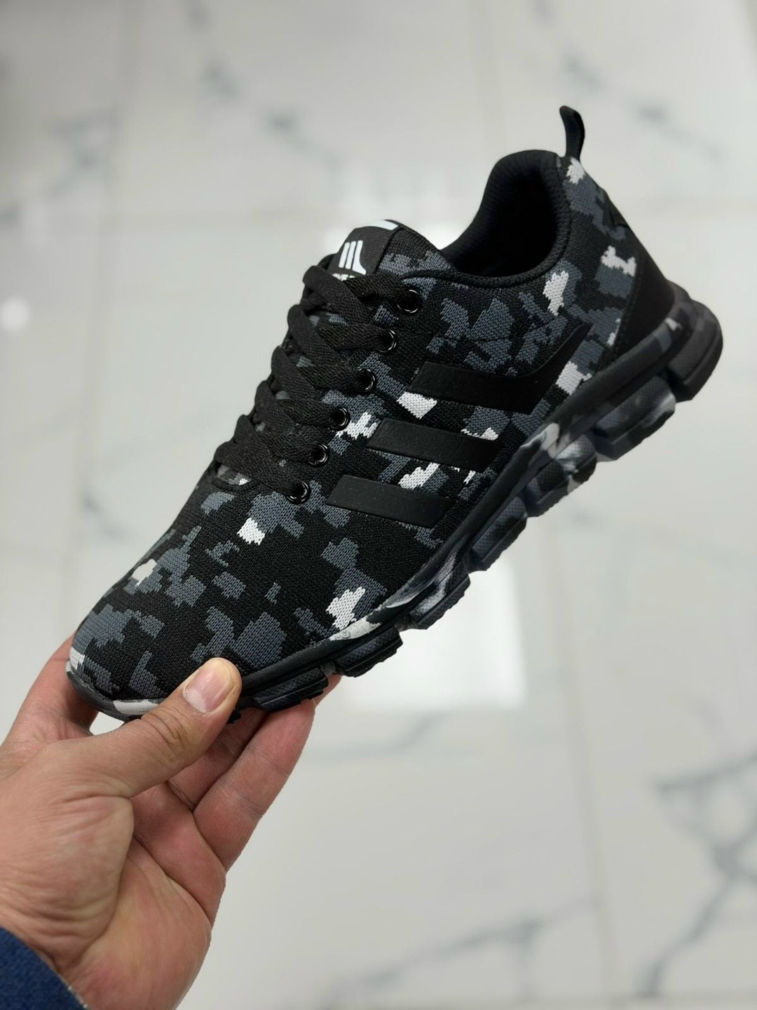 кроссовки adidas,кроссовки мужские adidas,,кроссовки адидас,кроссовки адидас кожаные