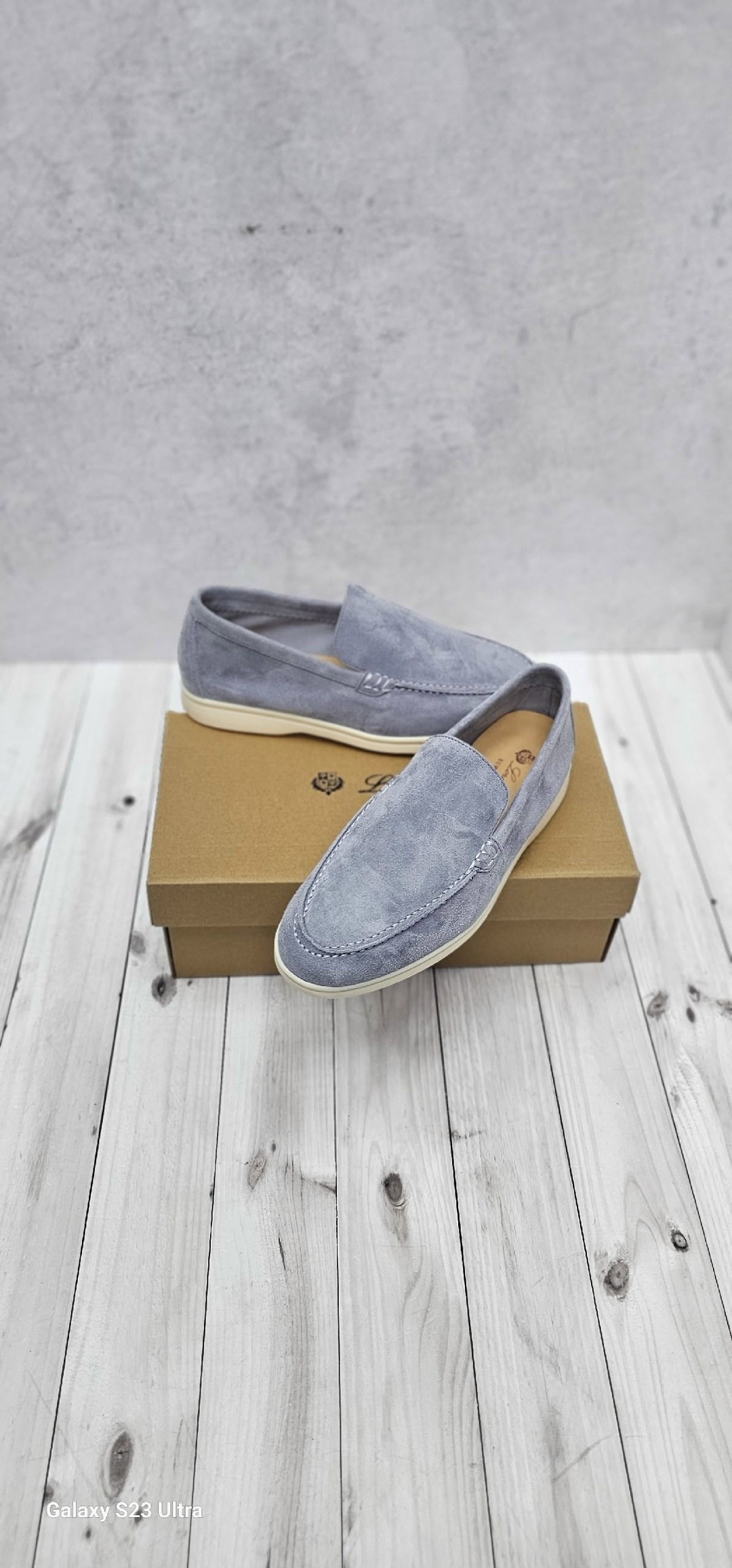 лоферы loro piana,лоферы loro piana женские,замшевые бежевые лоферы loro piana,,loro piana мужские лоферы