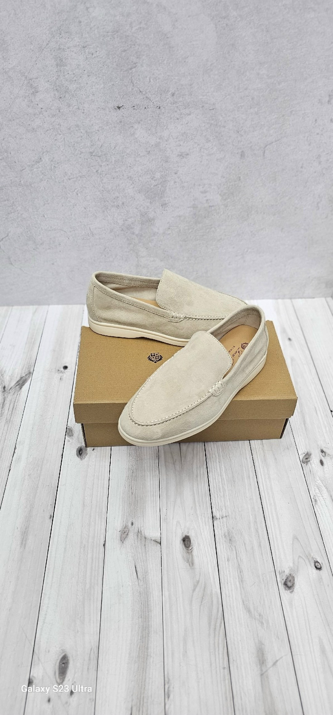 лоферы loro piana,лоферы loro piana женские,замшевые бежевые лоферы loro piana,,loro piana мужские лоферы