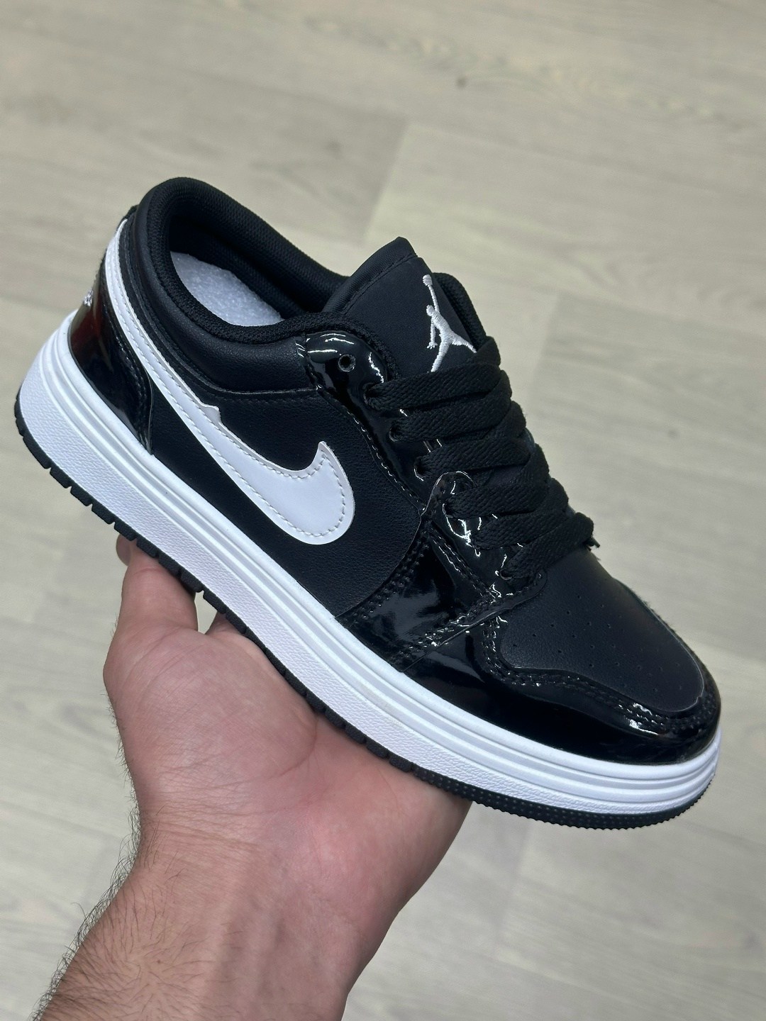 nike air jordan 1 low,jordan 1 low gold toe,air jordan 1 low,nike air jordan 1,nike air jordan 1 low se