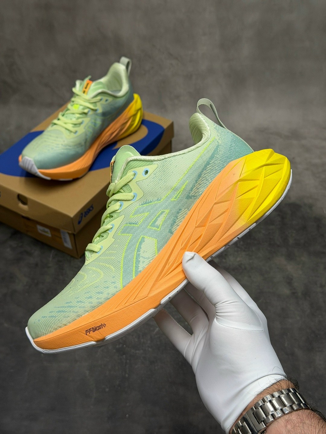 кроссовки,asics novablast 4,кроссовки беговые,кроссовки asics,кроссовка мужской