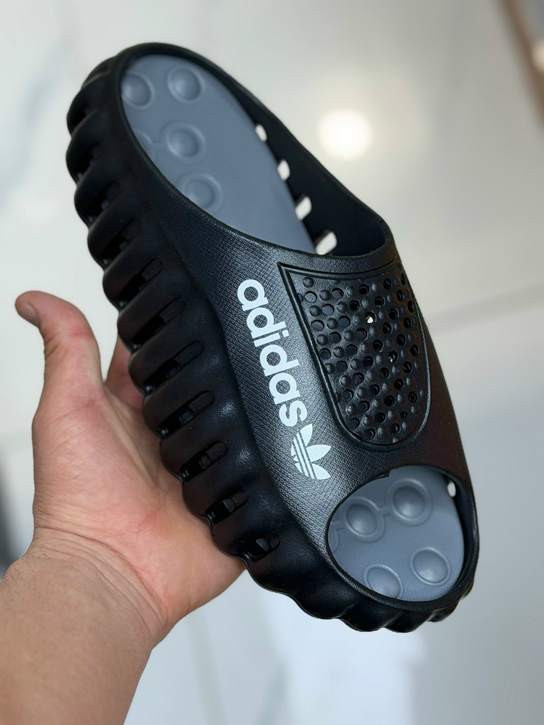 ,шлепанцы adidas,мужские шлепанцы,адидас шлепки,шлепки adidas