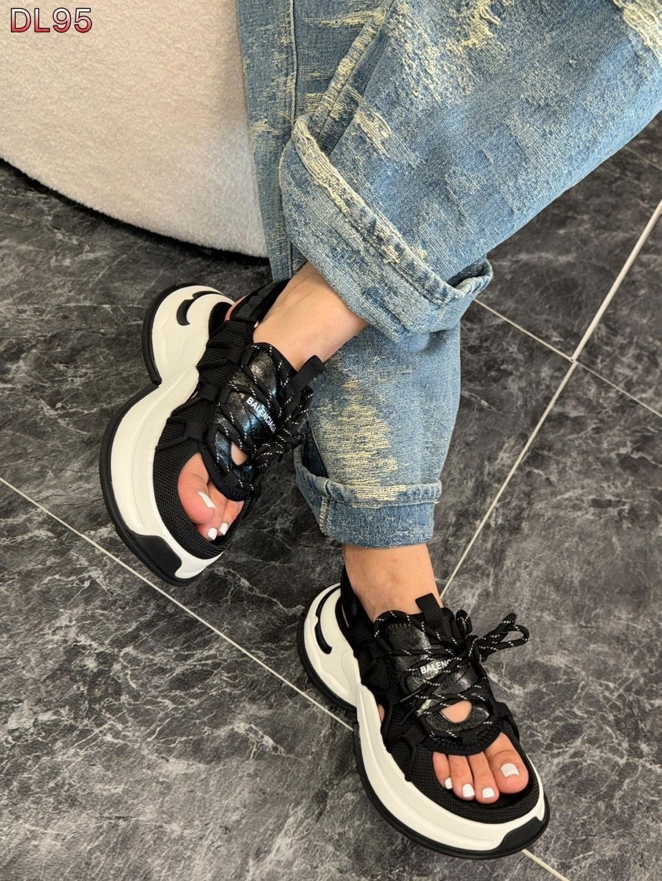 кроссовки женские balenciaga,кроссовки balenciaga,кроссовки balenciaga balenciaga кроссовки,кроссовки спортивные balenciaga,кроссовки balenciaga на шнуровке