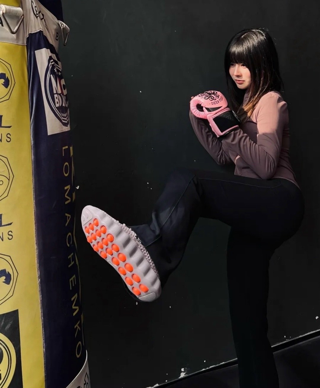 кроссовки,женские кроссовки,,кроссовки для женщин,повседневные кроссовки