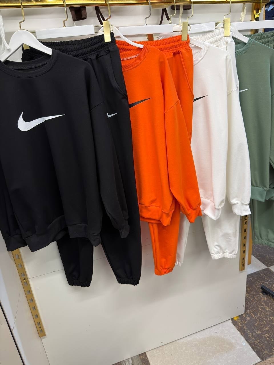 женский спортивный костюм nike,костюм спортивный двухнитка lux nike,спортивный костюм nike,женский спортивный костюм летний nike,спортивные костюм