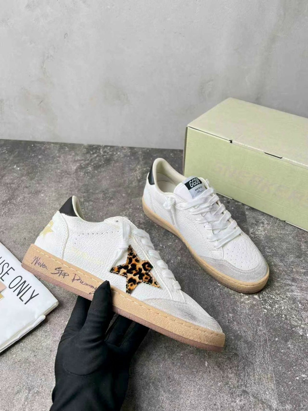 ,кроссовки golden goose,кеды golden goose,кеды golden goose женские,кроссовки golden goose ball star