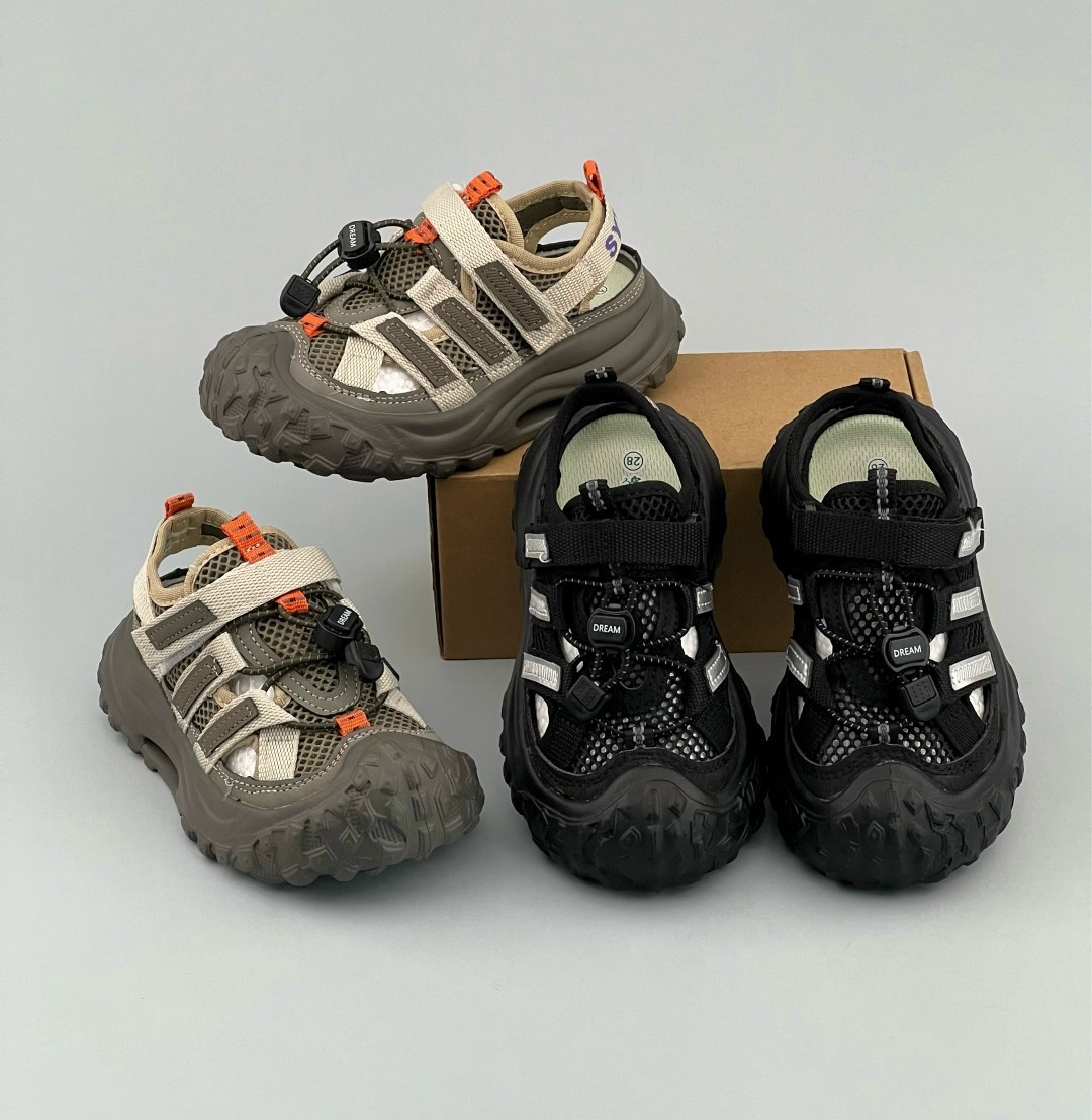 balenciaga defender кроссовки,кроссовки balenciaga,кроссовки,кроссовки track balenciaga,balenciaga кроссовки track clear sole