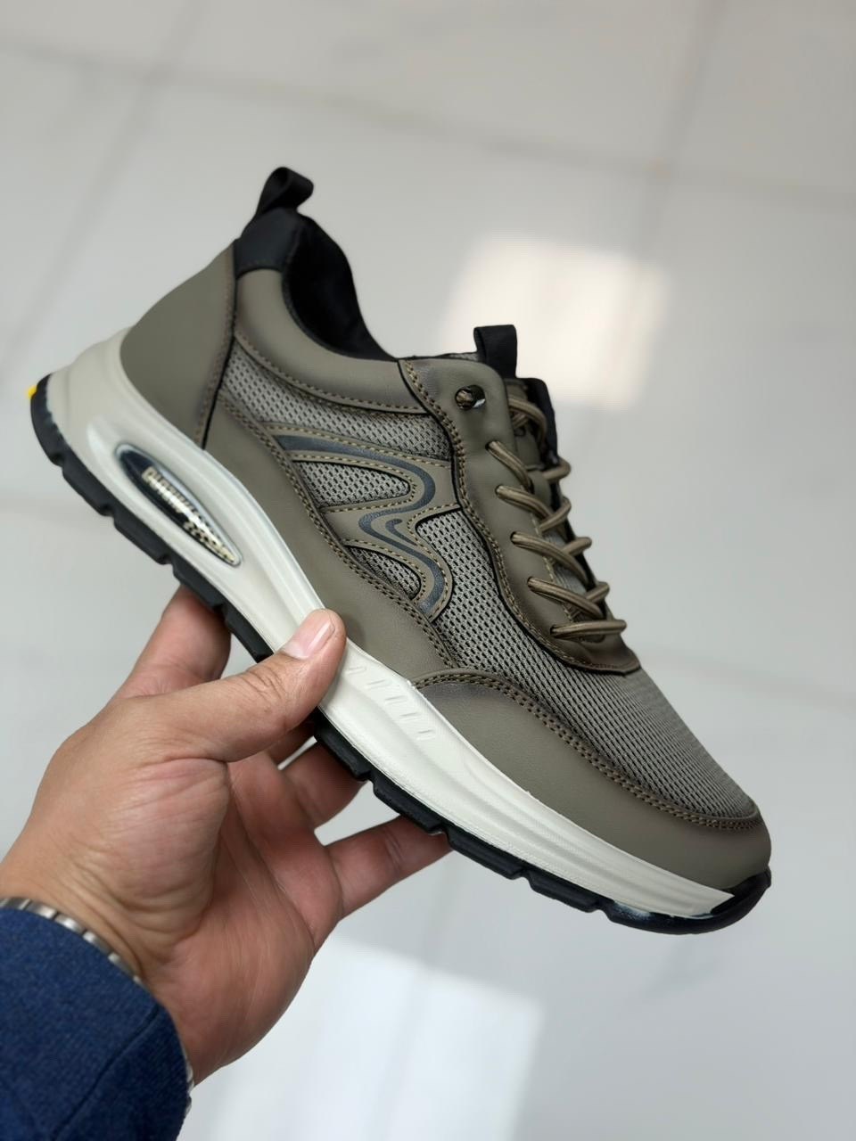 мужская  кроссовки,,кроссовки,мужские кроссовки,повседневные кроссовки