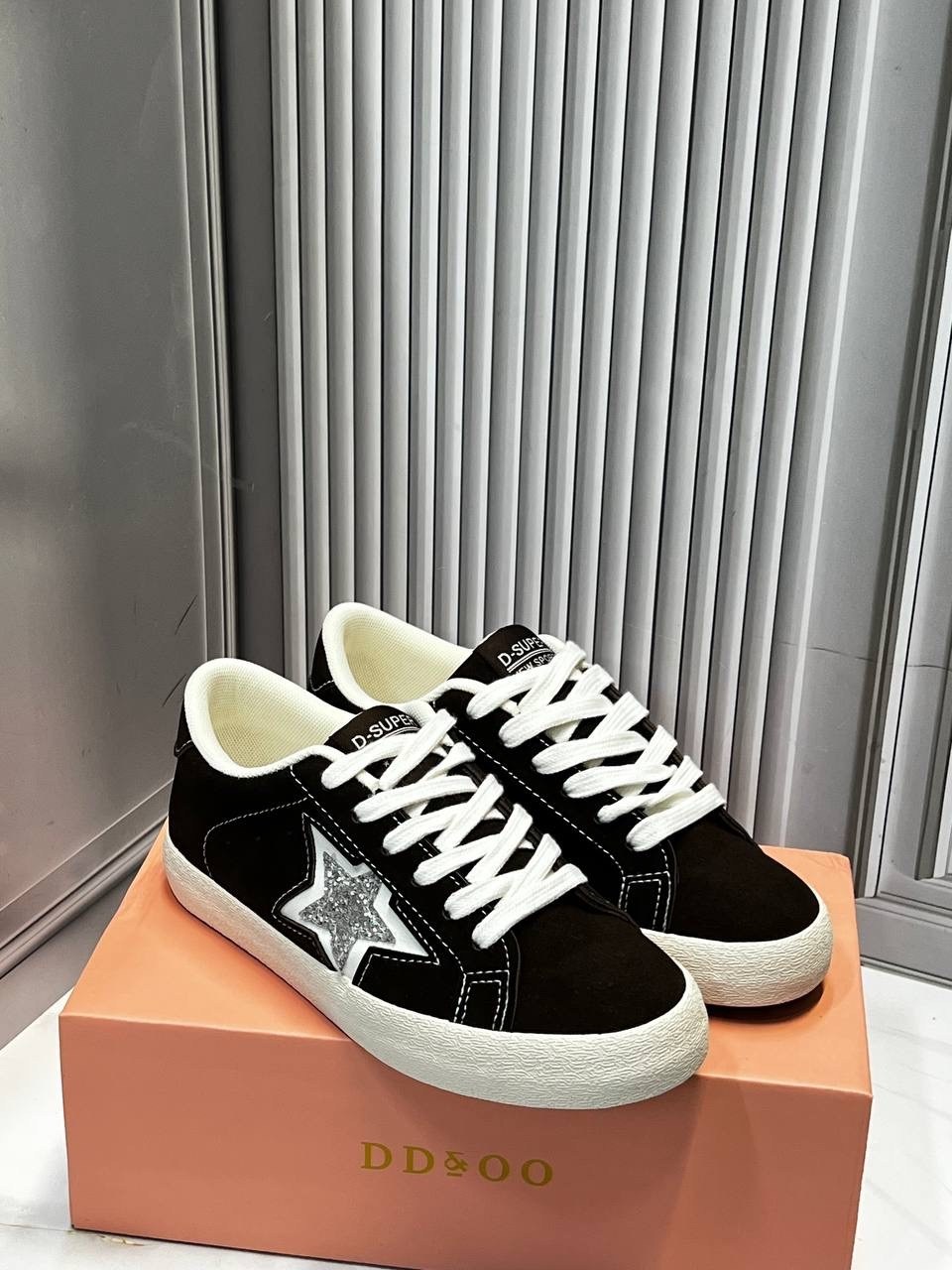 ,кеды замшевые,golden goose кеды,кроссовки со звездами, женская